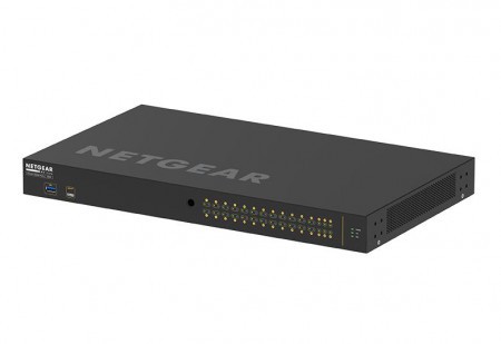 Netgear L3 24x1G PoE+ + 2x1G + 4xSFP managed switch M4250-26G4F-